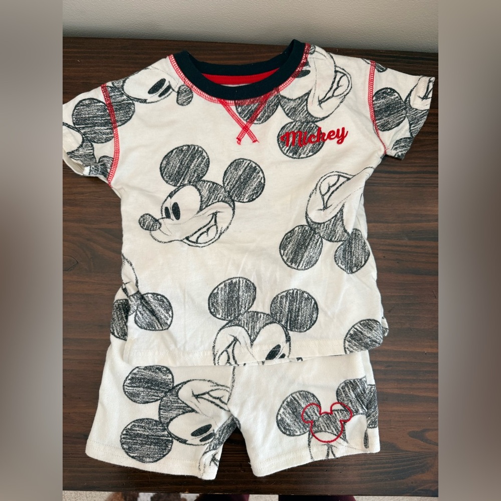 Disney Mickey Mouse Matching Set 2t